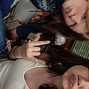 Meet your Posher, Sara